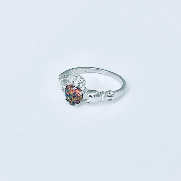 Sterling Silver Black Lab Opal Heart Claddagh Ring, Irish Rings, Crown Hearts - Picture 10 of 14